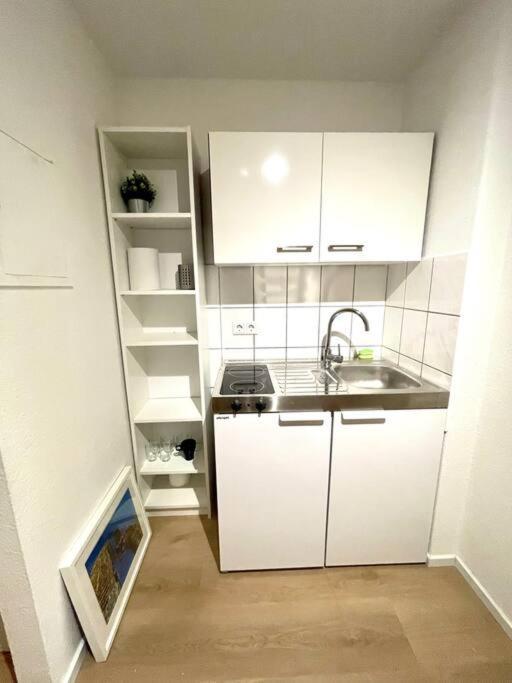 Schickes Apartment Mit Balkon In Dusseldorf Ngoại thất bức ảnh